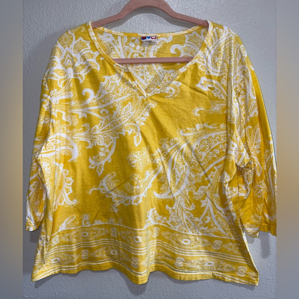 Elegant Yellow and White Paisley Blouse